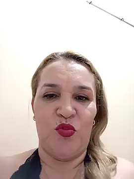 charlotte milf30 online show from March 23, 2026, 11:53 pm