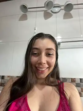 lunna-foxx online show from February 19, 2026, 5:09 pm