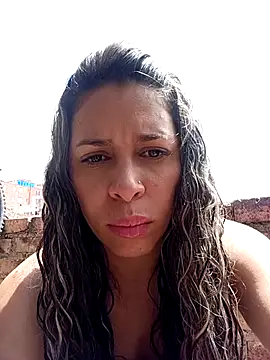 Snapshot of kiki_milu chatting on April 23, 2026, 3:58 pm kiki milu online show from April 23, 2026, 3:58 pm