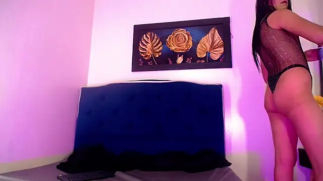 Snapshot of Karlaa_Hernandez_ chatting on March 3, 2026, 3:45 am Karlaa Hernandez online show from March 3, 2026, 3:45 am