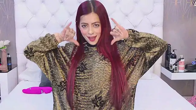 AntonellaEscudero online show from May 14, 2026, 3:57 am