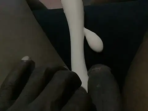 TICKDICK320 online show from February 16, 2026, 7:10 pm