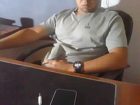 Snapshot of nene2309 chatting on February 20, 2026, 7:10 am nene2309 online show from February 20, 2026, 7:10 am