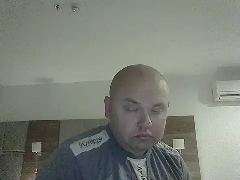 Snapshot of Rob1874 chatting on March 1, 2026, 10:12 pm Rob1874 online show from March 1, 2026, 10:12 pm