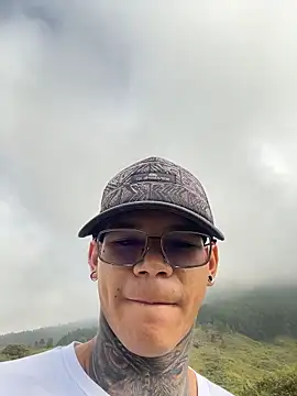 Snapshot of Maxtor_ chatting on February 23, 2026, 1:19 pm Maxtor online show from February 23, 2026, 1:19 pm