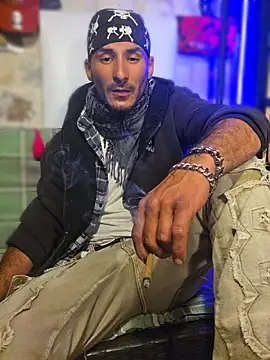 AestusFera online show from May 2, 2026, 11:43 pm