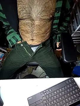 Snapshot of Nightstikk8 chatting on February 25, 2026, 4:44 am Nightstikk8 online show from February 25, 2026, 4:44 am