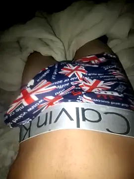 Snapshot of Silver2003xxx chatting on April 4, 2026, 5:49 am Silver2003xxx online show from April 4, 2026, 5:49 am