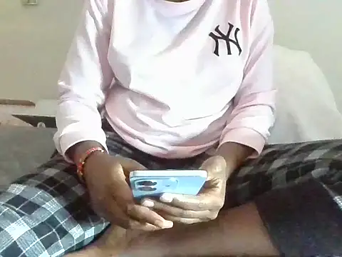 Solayadiva online show from March 31, 2026, 6:58 am