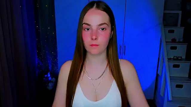 Maddy Wood  online show from May 20, 2026, 5:08 pm