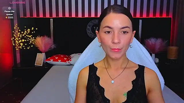 GracefulMichelle online show from May 19, 2026, 7:31 pm