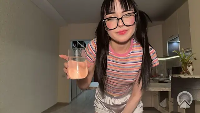 Snapshot of alicelanei chatting on March 14, 2026, 7:41 pm alicelanei online show from March 14, 2026, 7:41 pm