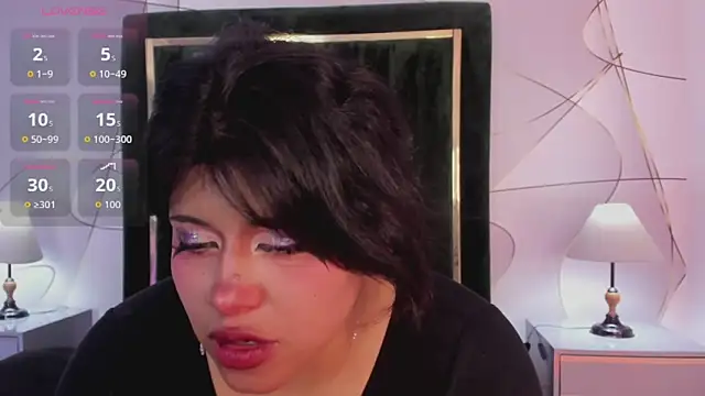 VinkSmokee online show from April 18, 2026, 5:17 pm