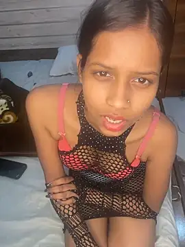 Snapshot of Rani1993 chatting on February 16, 2026, 6:26 pm Rani1993 online show from February 16, 2026, 6:26 pm