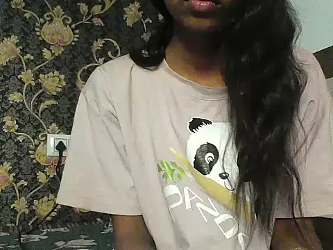 Rani1993 online show from March 5, 2026, 7:10 pm