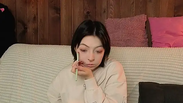 Snapshot of EndaMatheus chatting on February 28, 2026, 12:17 pm EndaMatheus online show from February 28, 2026, 12:17 pm