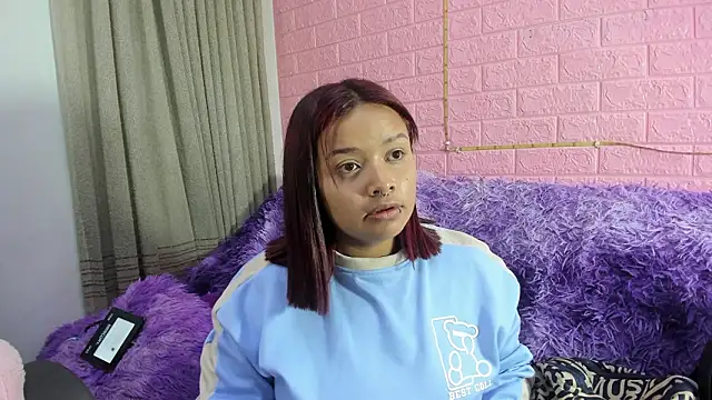 Snapshot of Sienna_Lux01 chatting on February 21, 2026, 11:11 am Sienna Lux01 online show from February 21, 2026, 11:11 am