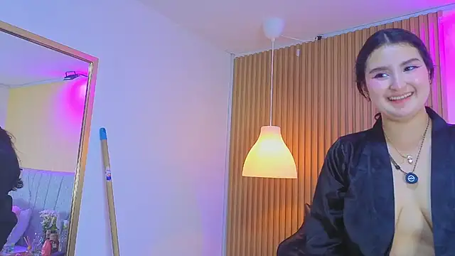 Snapshot of zoe_moon__ chatting on March 13, 2026, 1:56 am zoe moon online show from March 13, 2026, 1:56 am