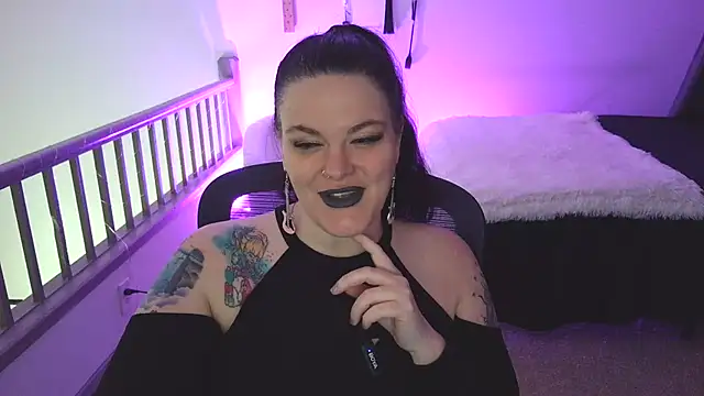 VixieNyx online show from April 3, 2026, 5:22 pm