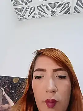 Snapshot of Valeriee1 chatting on February 18, 2026, 10:17 pm Valeriee1 online show from February 18, 2026, 10:17 pm