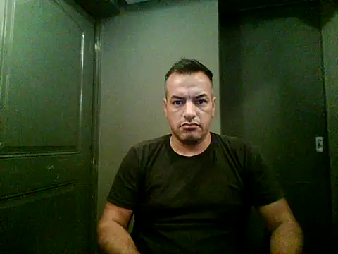 Valenthe26 online show from February 19, 2026, 1:12 am