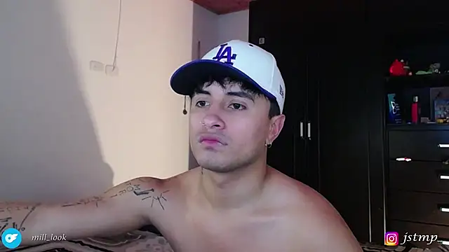 Jhon Sara online show from March 14, 2026, 11:43 pm