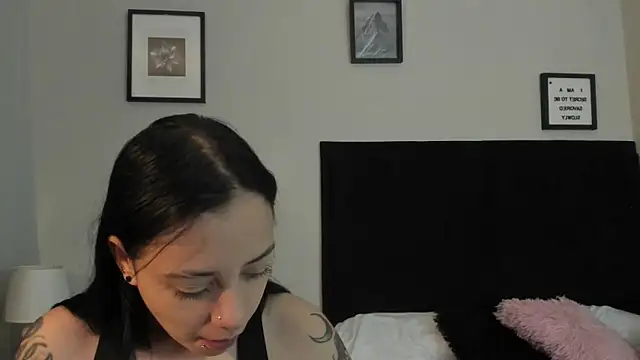 Snapshot of sabbrand0111 chatting on March 4, 2026, 7:31 pm sabbrand0111 online show from March 4, 2026, 7:31 pm