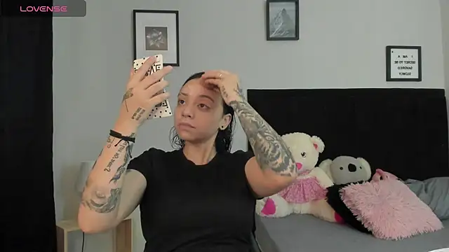 Snapshot of sabbrand0111 chatting on April 1, 2026, 7:11 pm sabbrand0111 online show from April 1, 2026, 7:11 pm