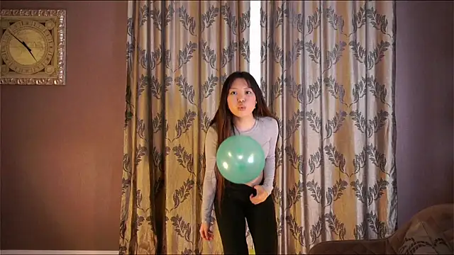 ManaMarana online show from February 27, 2026, 11:43 am