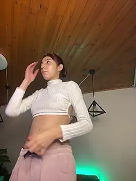 Maraia pink18 online show from February 23, 2026, 3:20 pm