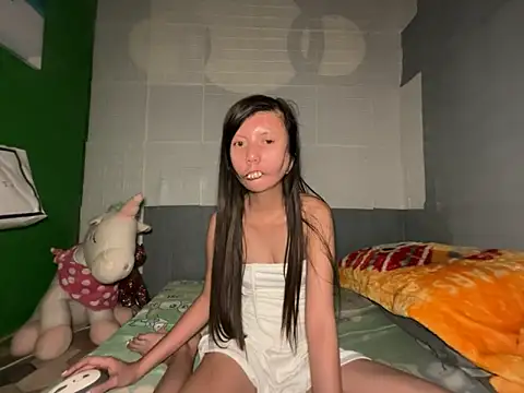 lady moon09 online show from April 1, 2026, 8:28 pm