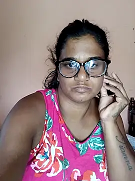 Snapshot of indianstrawberrylips4u chatting on March 8, 2026, 6:28 am indianstrawberrylips4u online show from March 8, 2026, 6:28 am