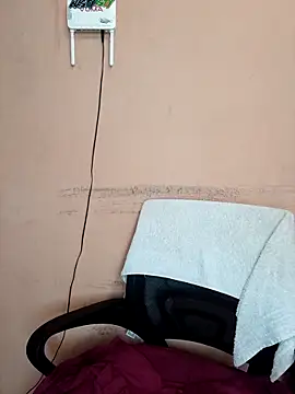 Snapshot of indianstrawberrylips4u chatting on April 14, 2026, 5:24 am indianstrawberrylips4u online show from April 14, 2026, 5:24 am