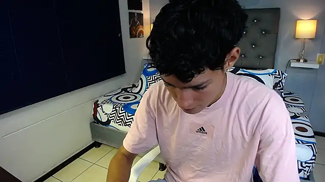 Snapshot of georgeowennss chatting on February 25, 2026, 1:10 pm georgeowennss online show from February 25, 2026, 1:10 pm