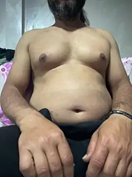 Snapshot of TurkeyMen chatting on May 24, 2026, 6:46 pm TurkeyMen online show from May 24, 2026, 6:46 pm