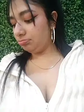 Snapshot of KaileeRoss chatting on March 2, 2026, 7:21 pm KaileeRoss online show from March 2, 2026, 7:21 pm