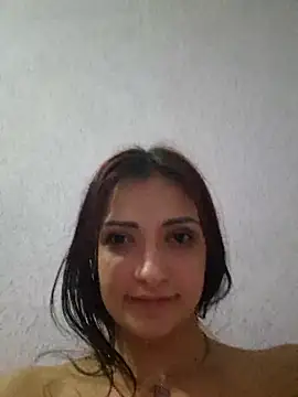 Soff00 online show from April 1, 2026, 10:07 pm