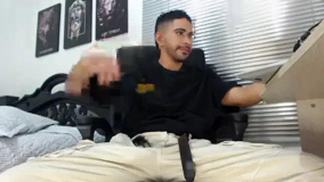 Kratoswolf online show from April 14, 2026, 4:02 pm