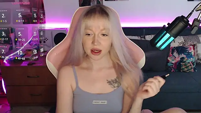 fantasy lisaa online show from April 11, 2026, 9:35 am