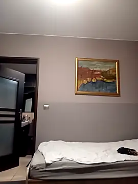 Snapshot of DlaNiej chatting on March 7, 2026, 4:37 pm DlaNiej online show from March 7, 2026, 4:37 pm