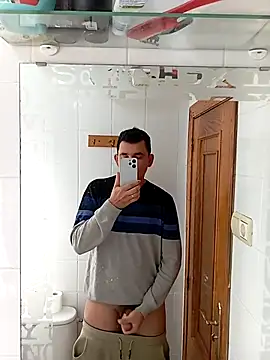 Snapshot of alexandrevictor6969 chatting on February 21, 2026, 9:21 am alexandrevictor6969 online show from February 21, 2026, 9:21 am