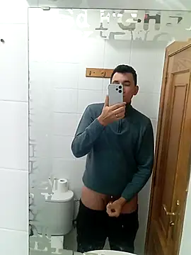 Snapshot of alexandrevictor6969 chatting on February 22, 2026, 7:40 am alexandrevictor6969 online show from February 22, 2026, 7:40 am