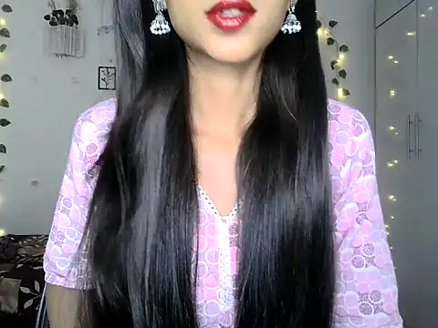 Snapshot of SIKSHA_SINGH chatting on May 31, 2026, 2:02 pm SIKSHA SINGH online show from May 31, 2026, 2:02 pm