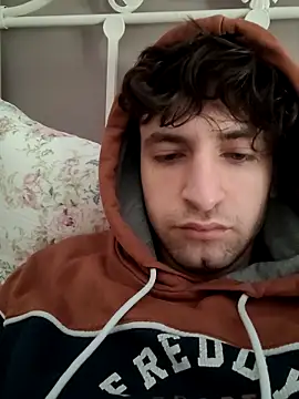 gigiost online show from March 15, 2026, 9:48 am