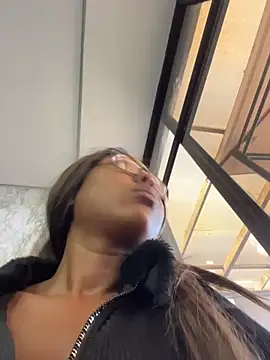 Snapshot of Belanny-LS chatting on February 27, 2026, 1:55 pm Belanny-LS online show from February 27, 2026, 1:55 pm