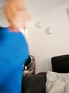 morenitoymorena online show from April 13, 2026, 8:31 am