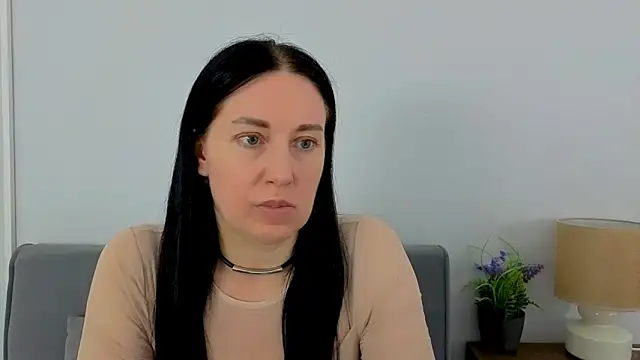 Snapshot of MiaFair chatting on March 25, 2026, 4:13 pm MiaFair online show from March 25, 2026, 4:13 pm