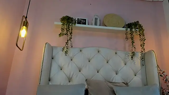 KarinaaCoxx online show from May 17, 2026, 1:07 pm