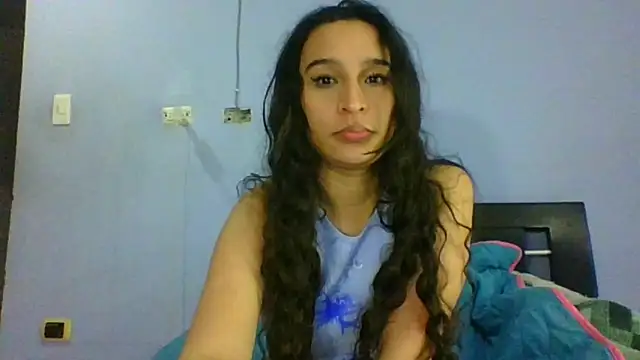 scarlettscottx  online show from May 12, 2026, 1:14 am