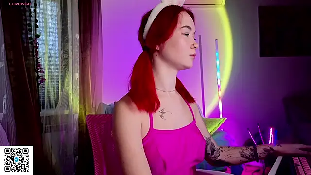 WendyCandy18 online show from March 11, 2026, 4:29 am